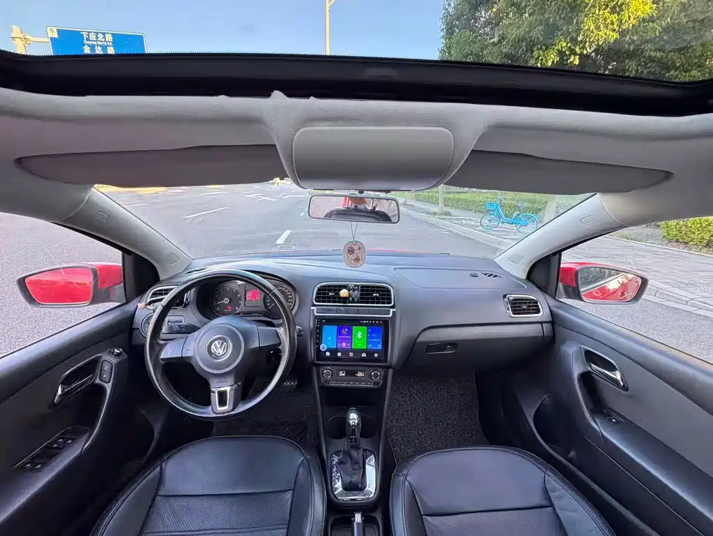 Volkswagen Polo — миниатюра 7