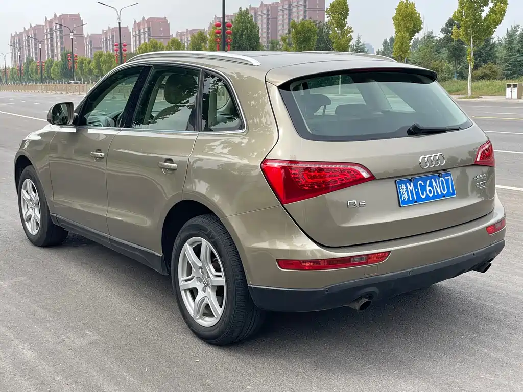 Audi Q5 — миниатюра 8
