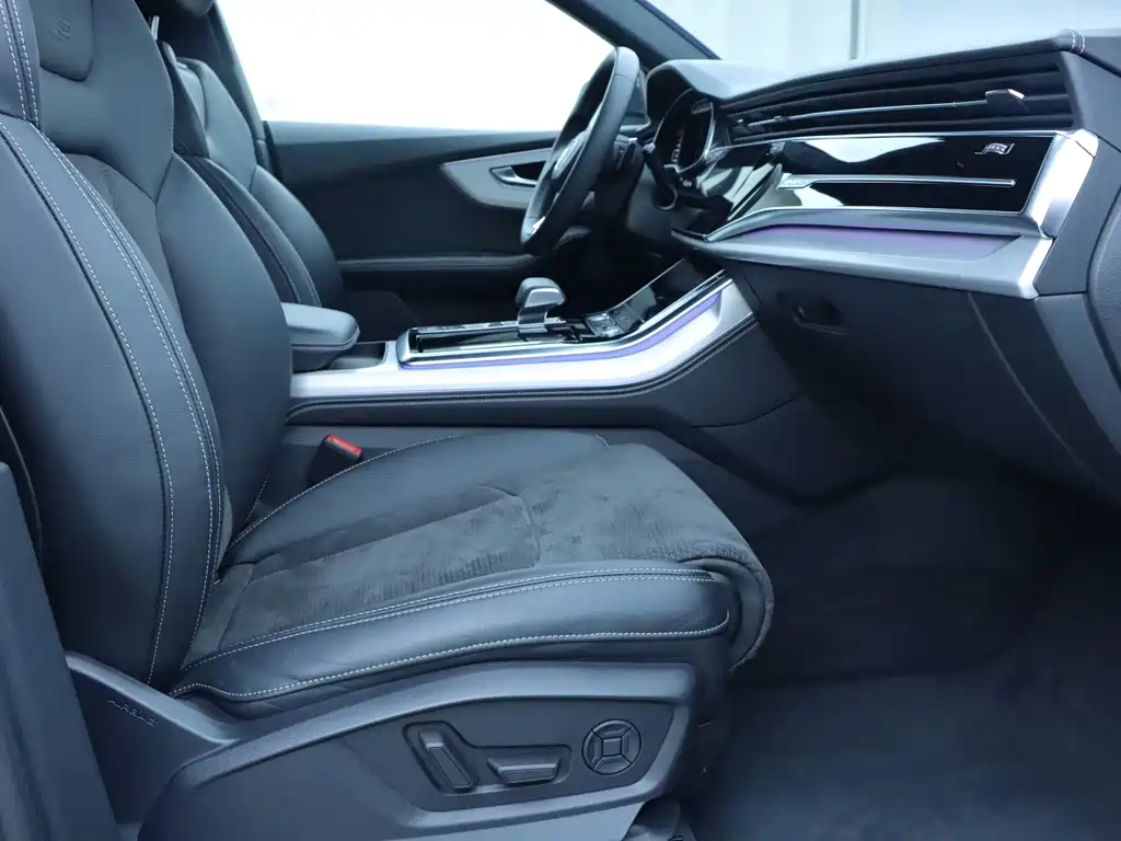 Audi Q8 2019 55 TFSI