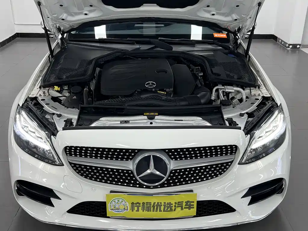 Mercedes-Benz C-Class — миниатюра 9