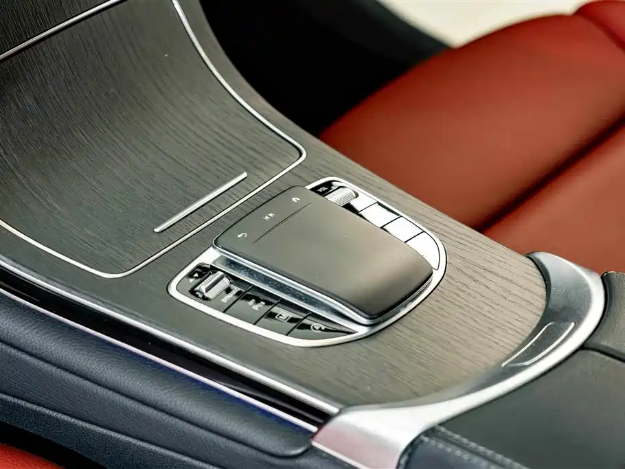 Mercedes-Benz GLC Coupe — миниатюра 12