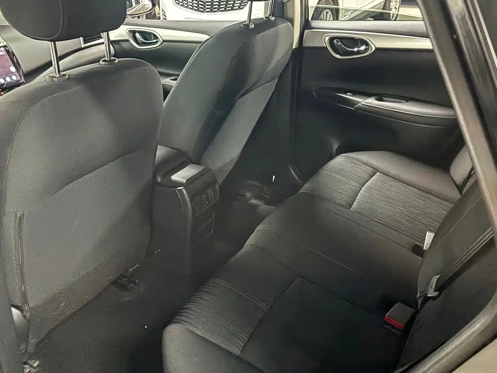 Nissan Sylphy — миниатюра 8