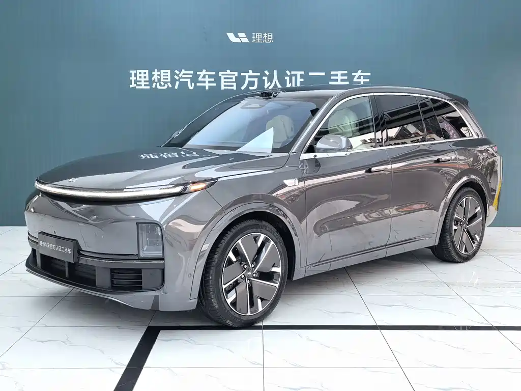 Li Auto Li L8 2025
