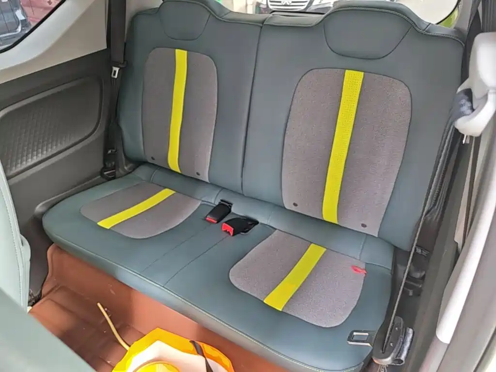 Wuling MINIEV — миниатюра 17