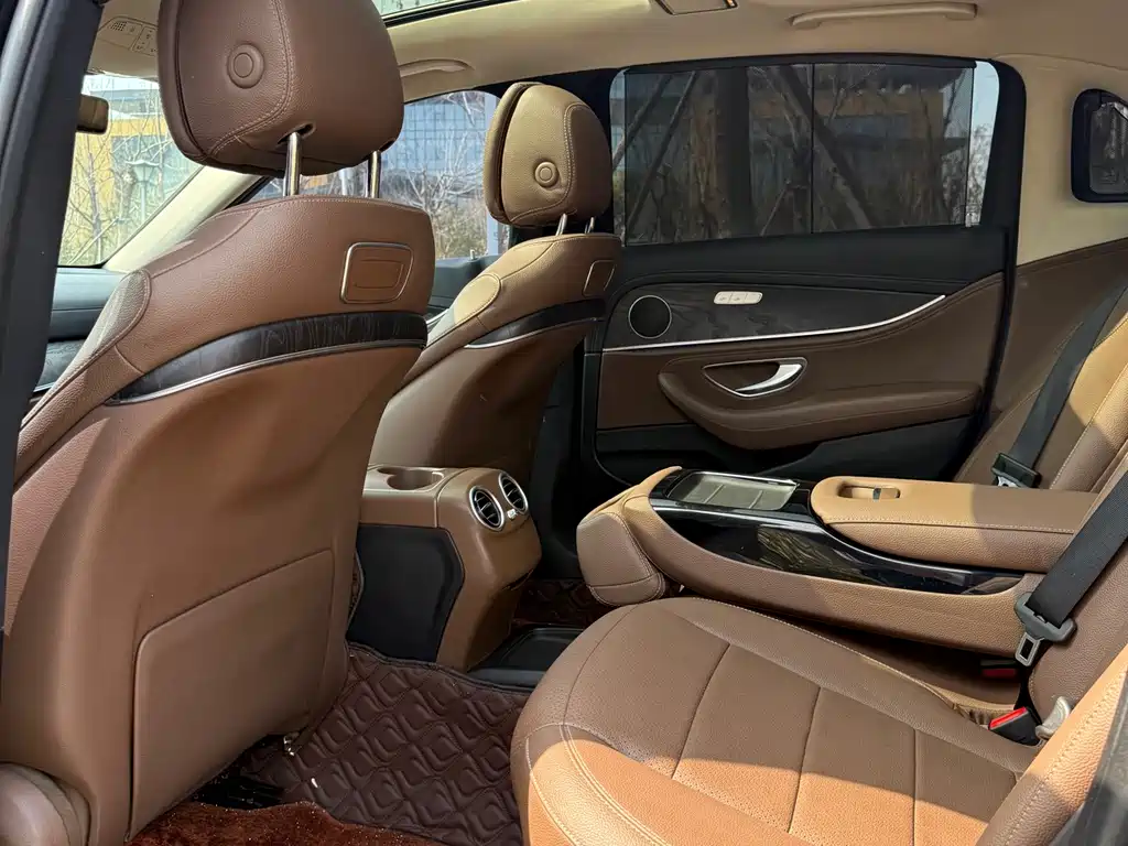 Mercedes-Benz E-Class E 2017 E 300 L Sport Luxury