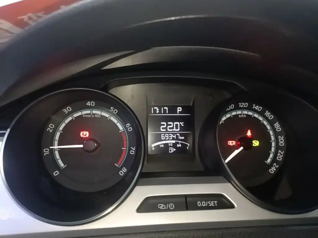 Skoda Rapid — миниатюра 12