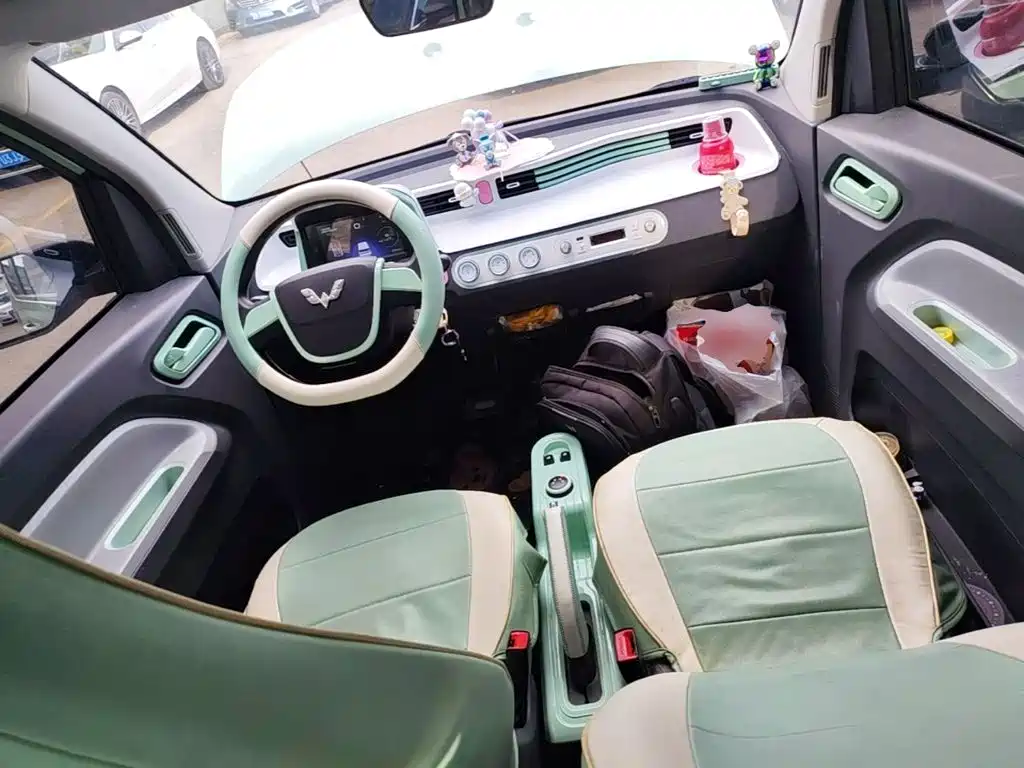 Wuling MINIEV — миниатюра 10