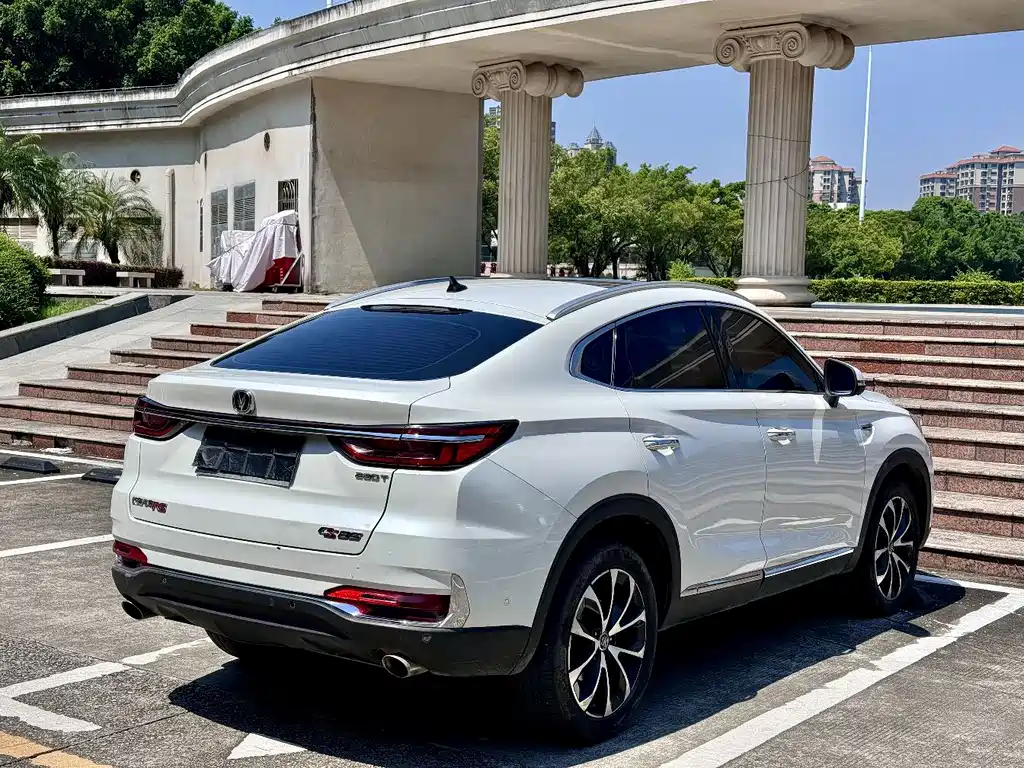 Changan CS85 COUPE — миниатюра 11