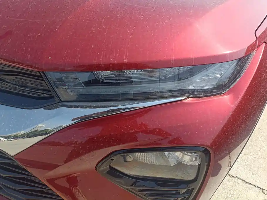 Chevrolet Tracker — миниатюра 5