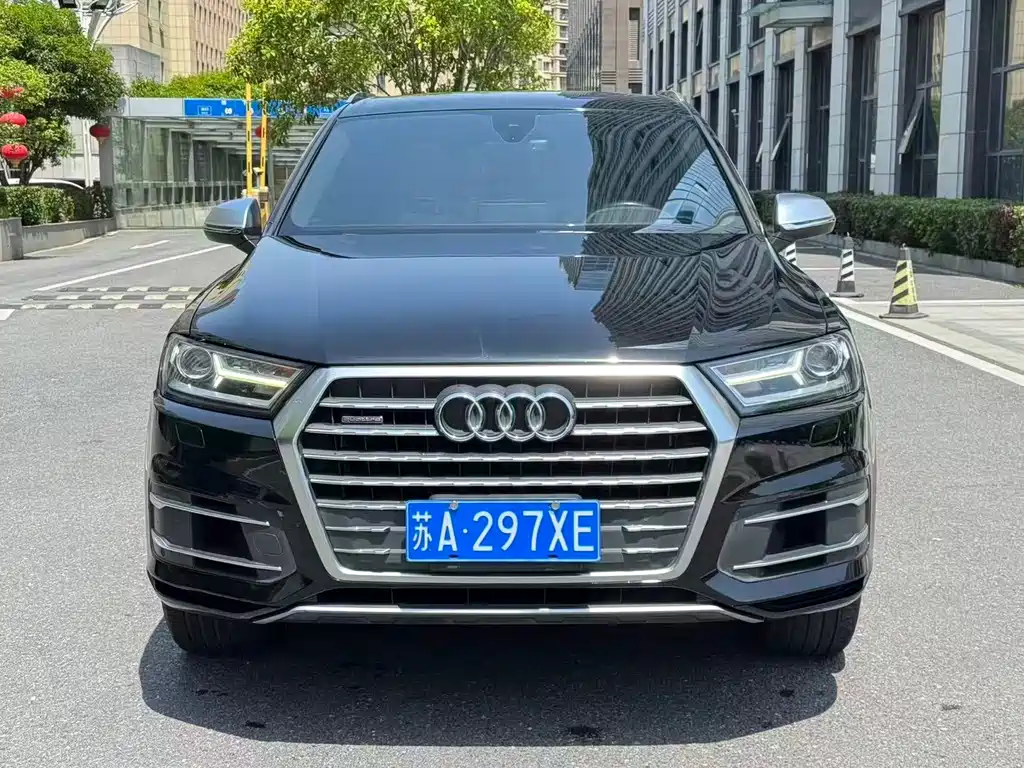 Audi Q7 — миниатюра 2
