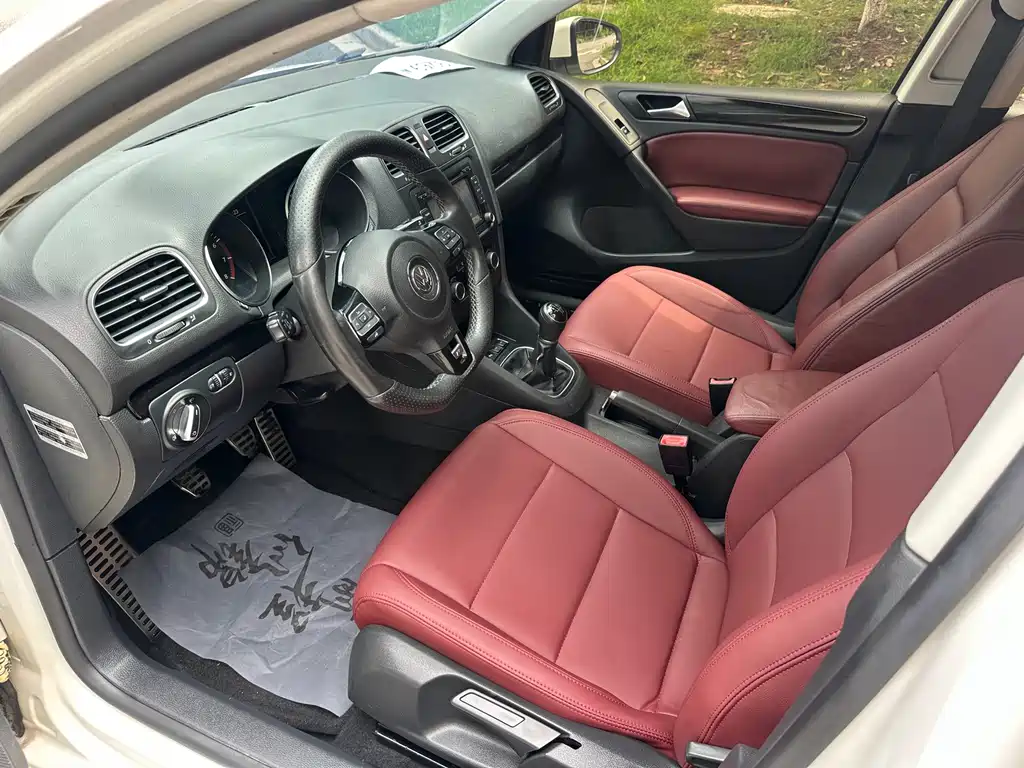 Volkswagen Golf — миниатюра 9