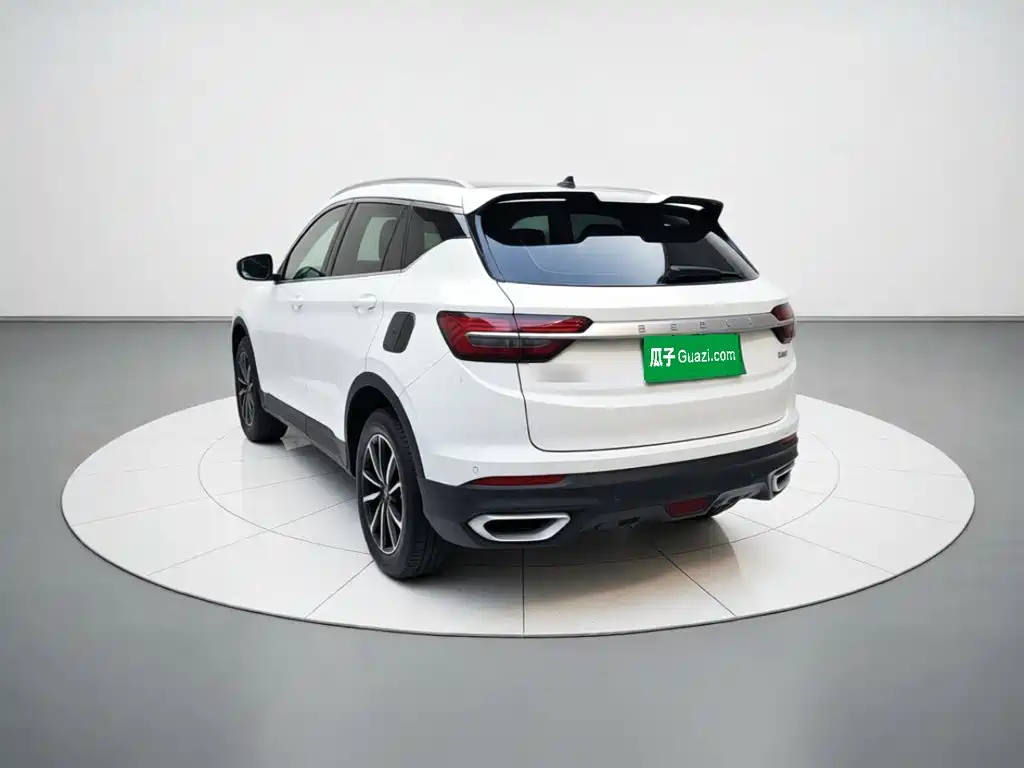 Geely Binyue — миниатюра 4