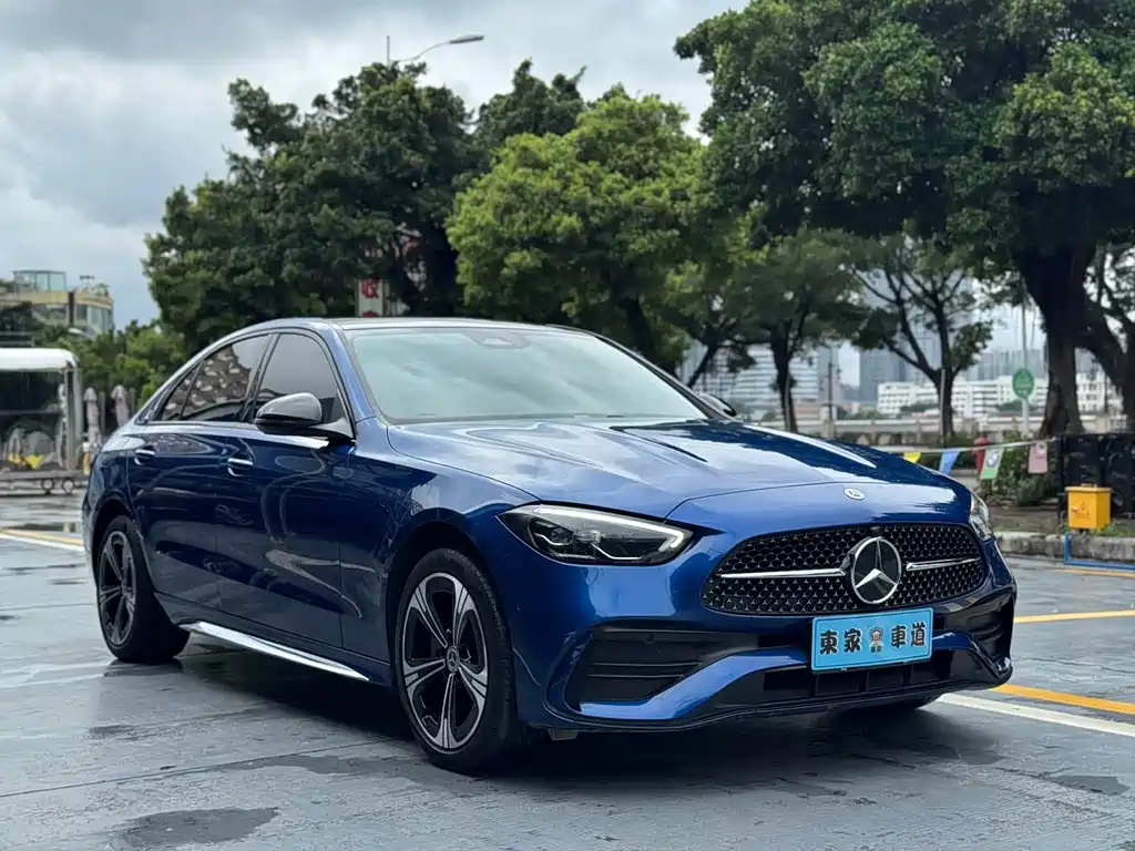 Mercedes-Benz C-Class — миниатюра 3