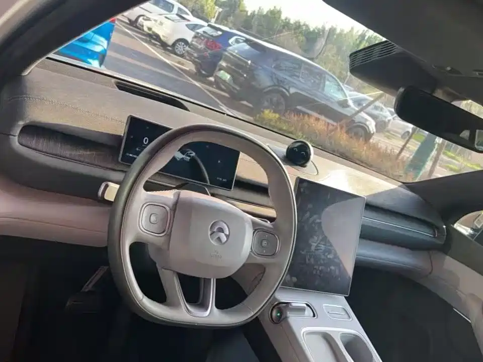 NIO EC6 — миниатюра 2