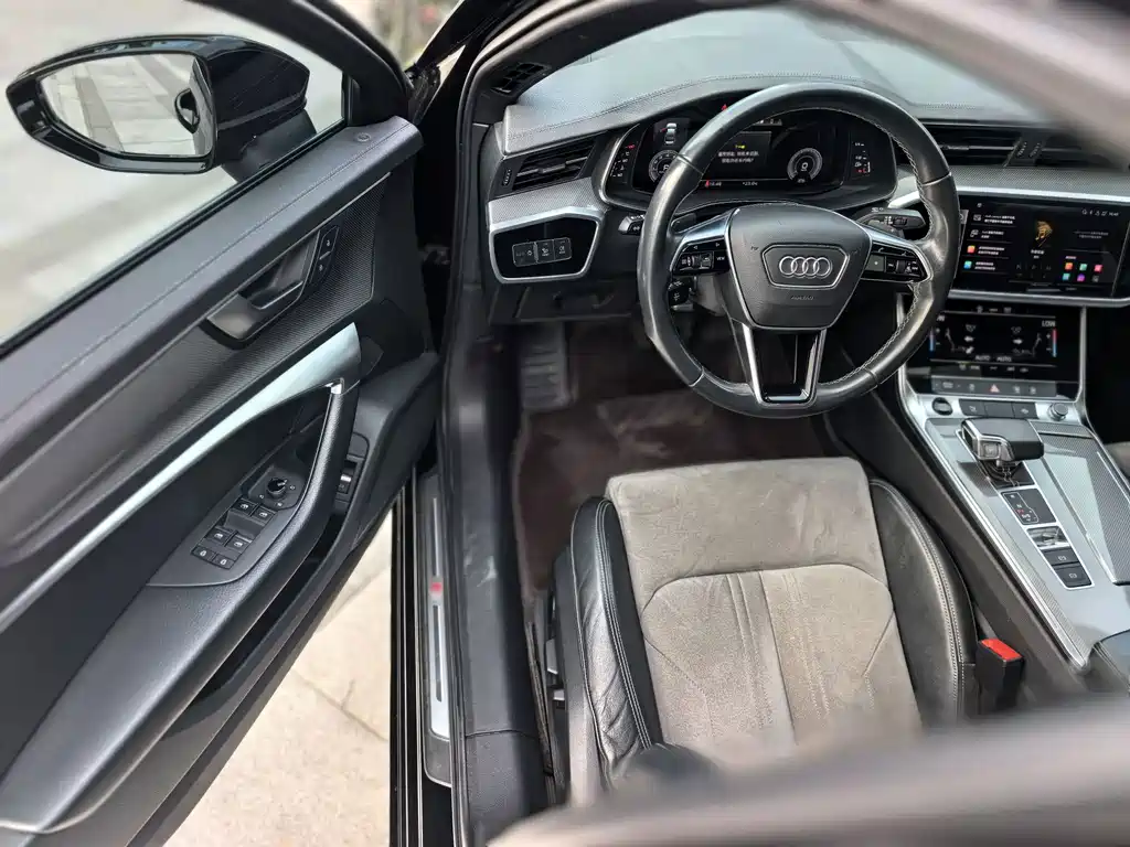 Audi A6L — миниатюра 10