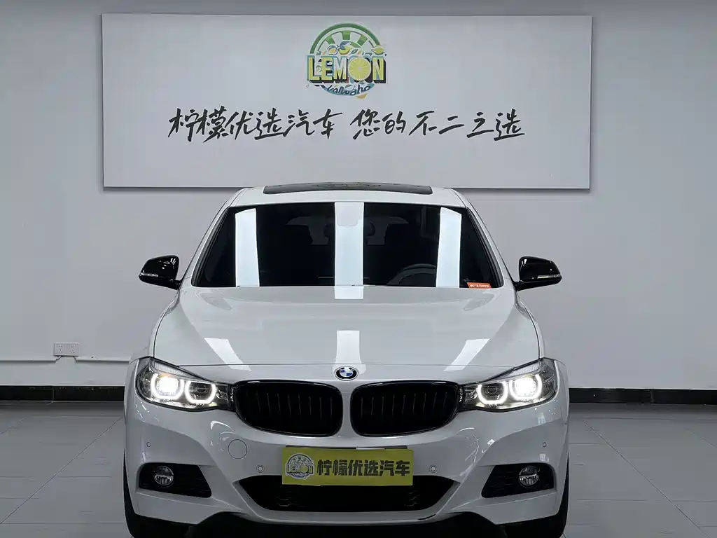 BMW 3 Series GT 3 GT 2019 330i xDrive M Sport