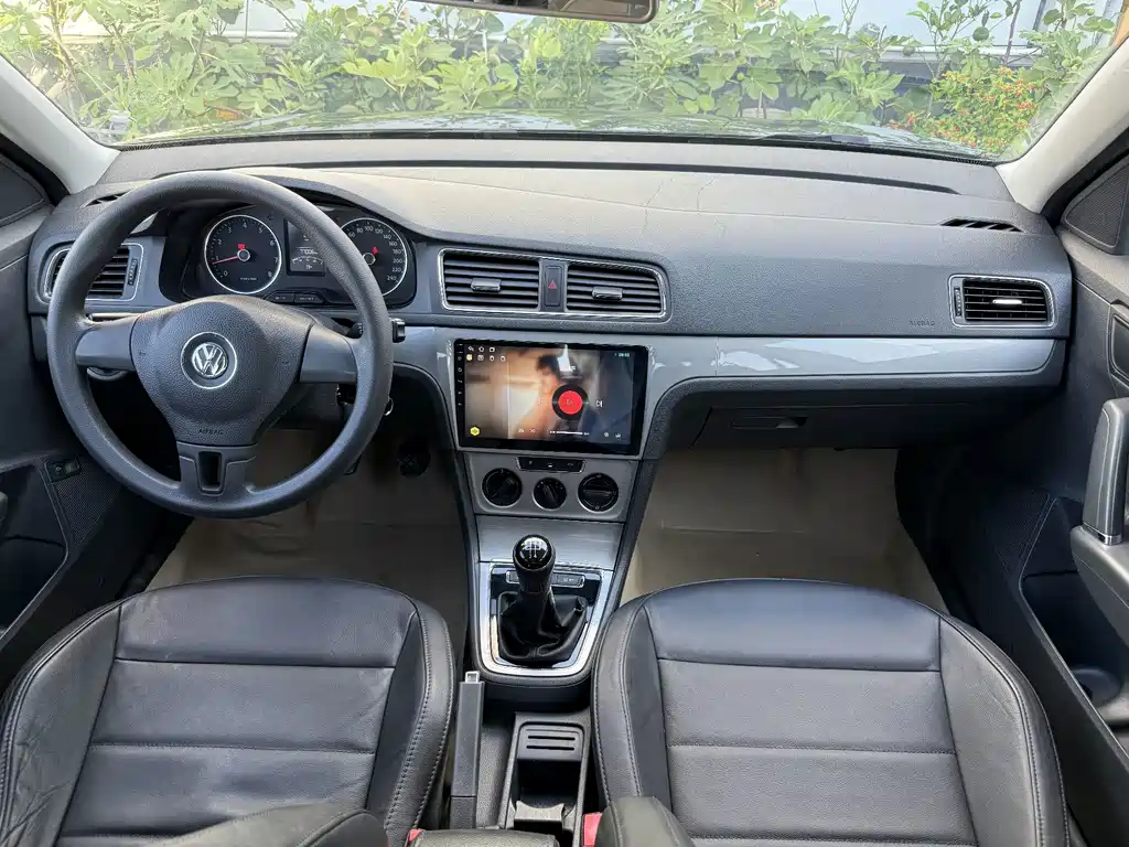 Volkswagen Lavida — миниатюра 12