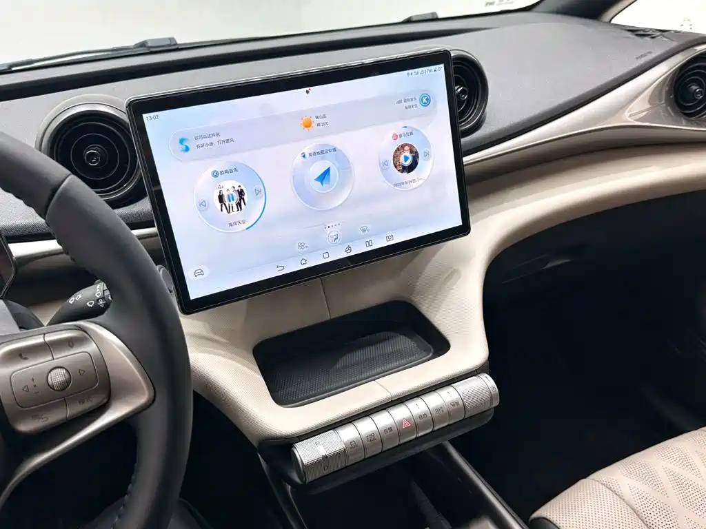 BYD Dolphin — миниатюра 15