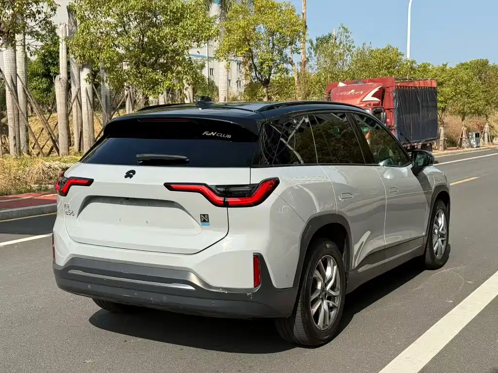 NIO NIO ES6