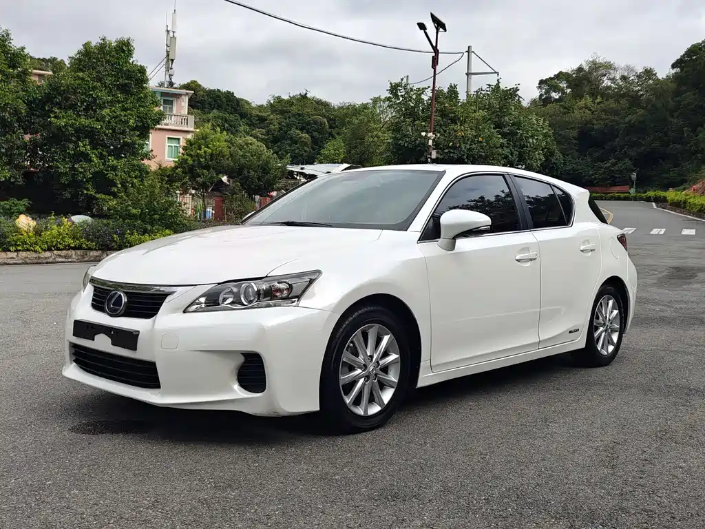 Lexus CT