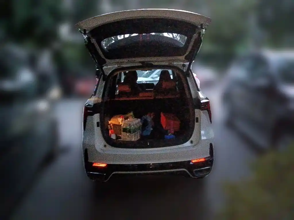 Changan Changan CS75PLUS — миниатюра 10