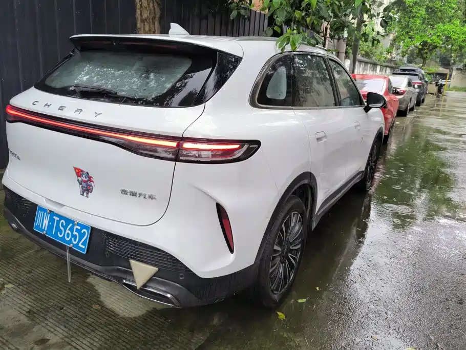 Chery Tiggo 8 — миниатюра 3