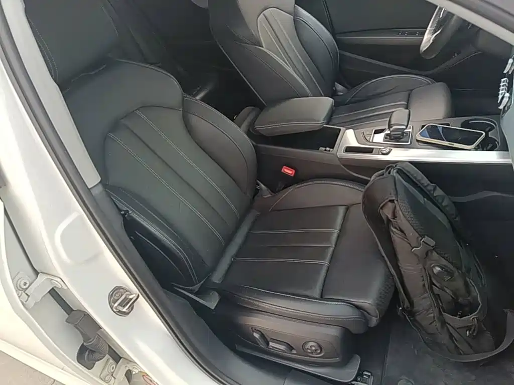 Audi A4L — миниатюра 25