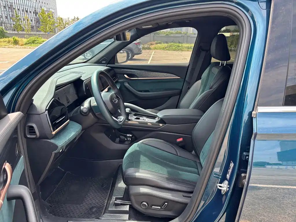 Geely Xingyue L — миниатюра 8
