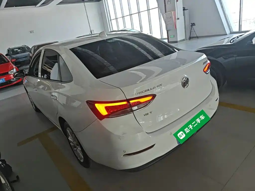 Buick Excelle — миниатюра 5