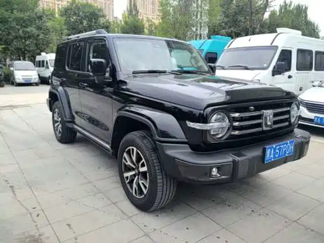 2022 TANK 300