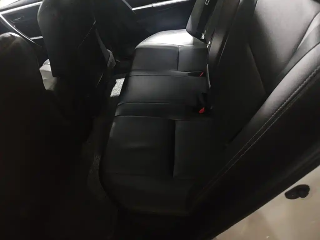 Toyota Corolla — миниатюра 17