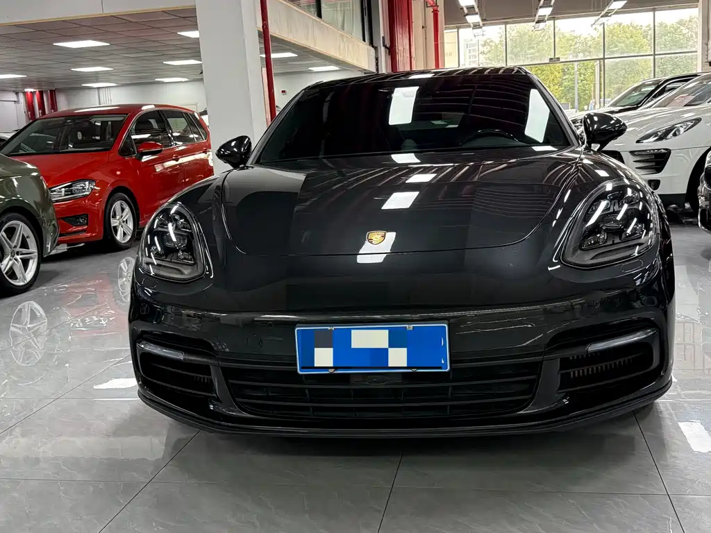 Porsche Panamera — миниатюра 2