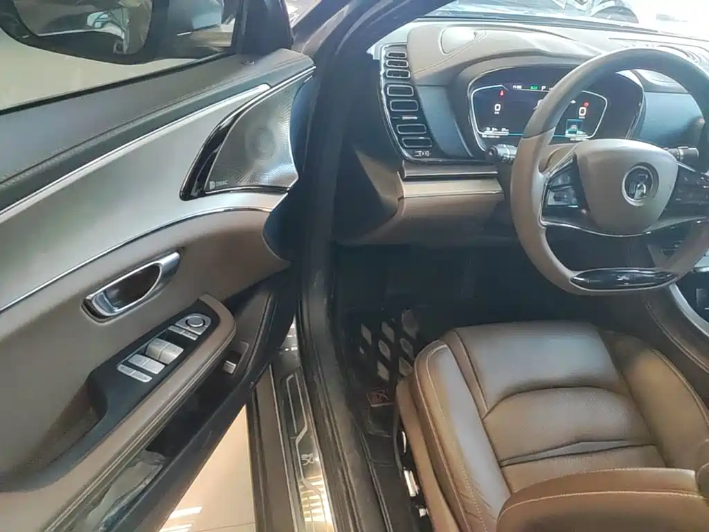 BYD Han — миниатюра 16
