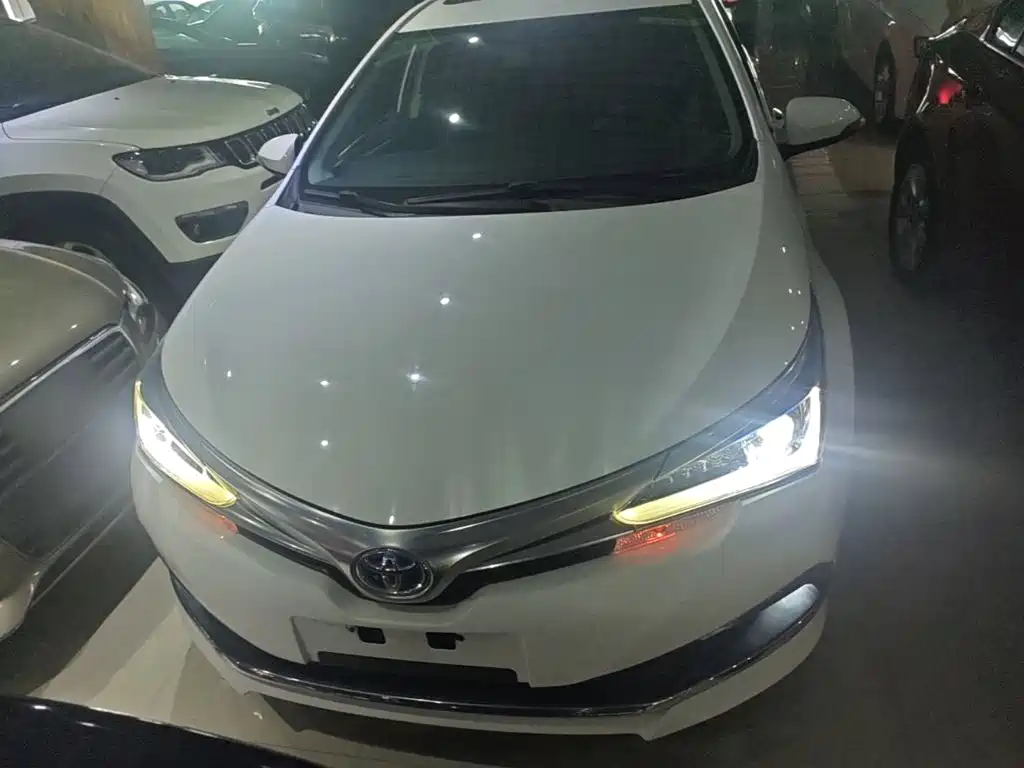 Toyota Corolla — миниатюра 3