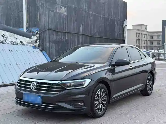 VOLKSWAGEN SAGITAR 2021