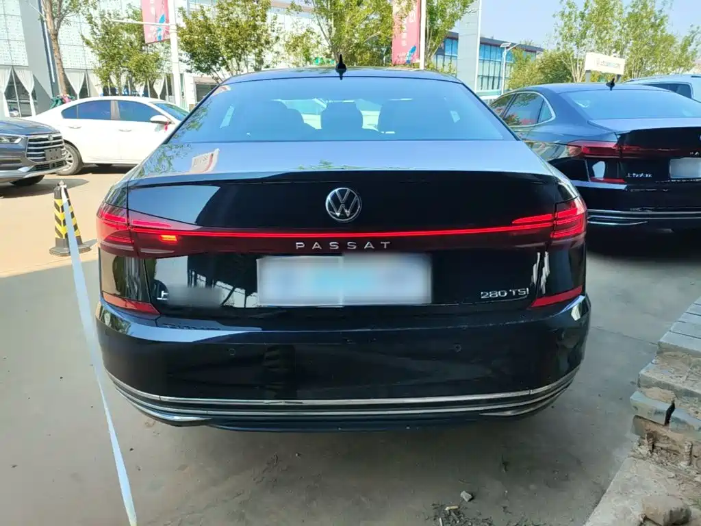 Volkswagen Passat — миниатюра 6
