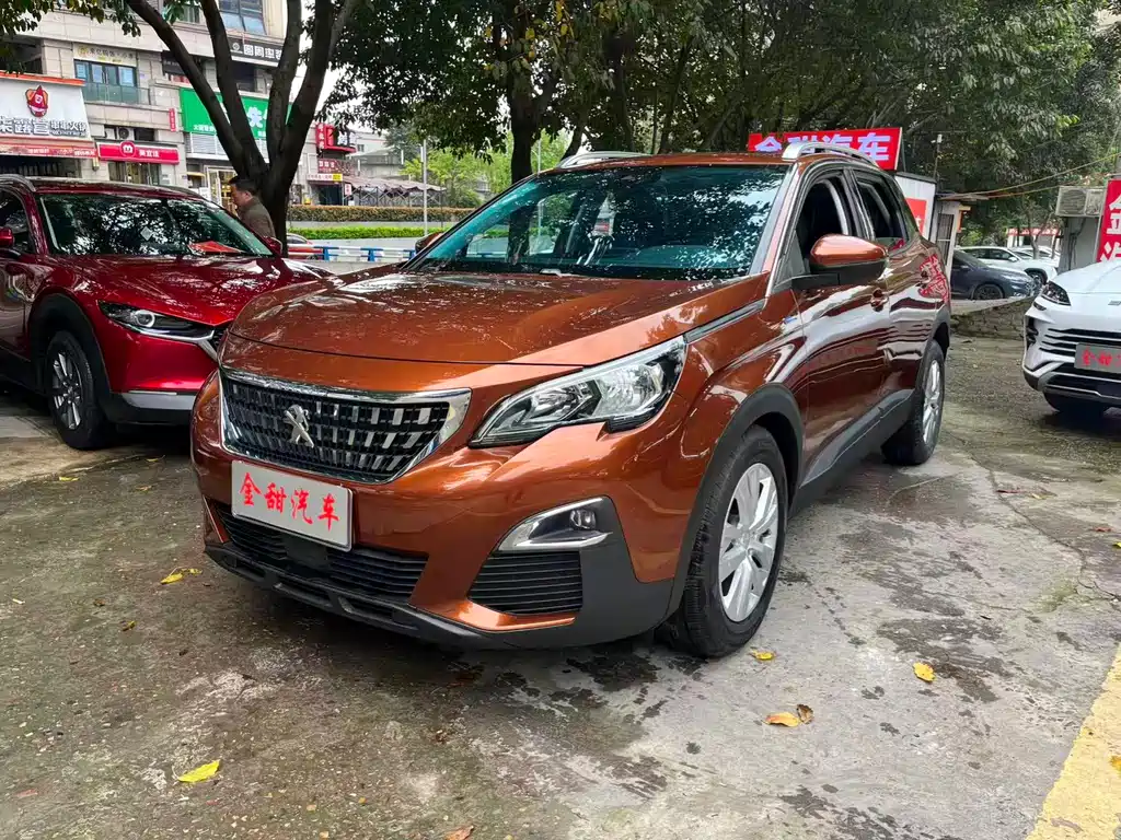 PEUGEOT 4008