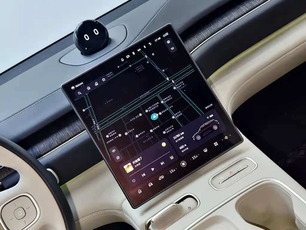 NIO ES6 — миниатюра 15