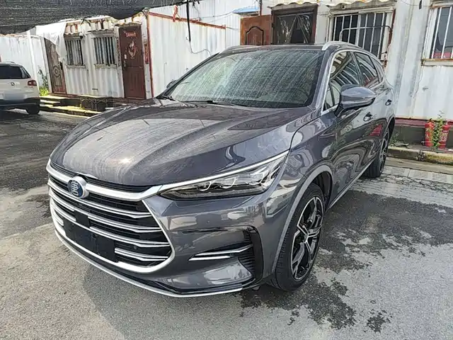 2022 BYD Tang