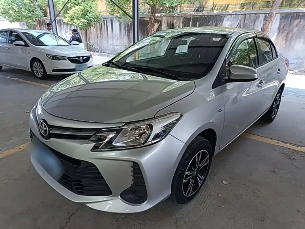 Toyota Vios — миниатюра 2