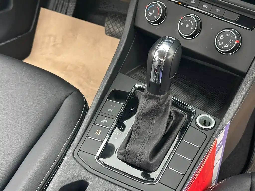 Volkswagen Bora — миниатюра 11