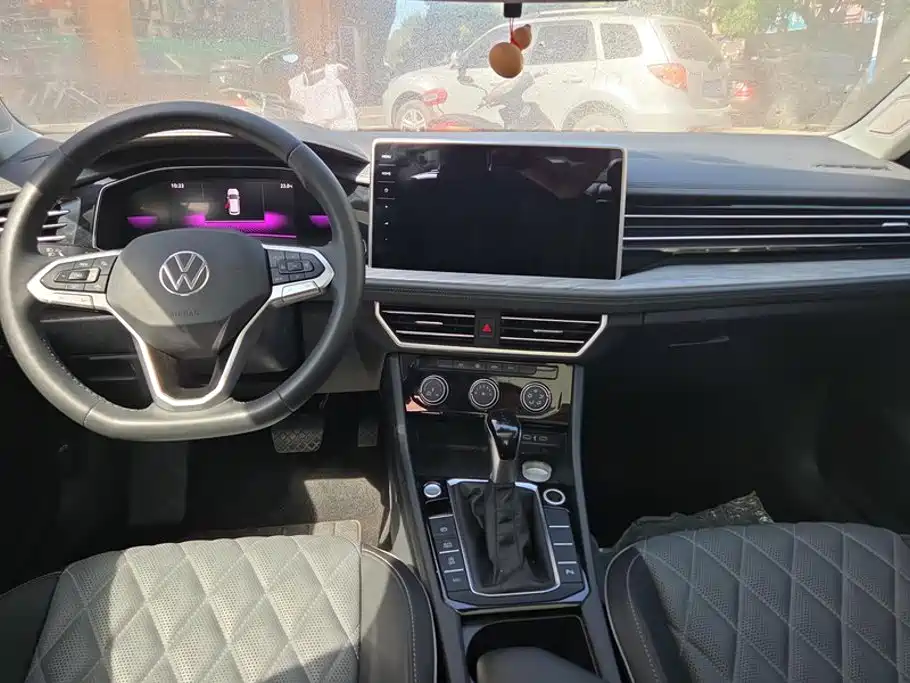 Volkswagen Sagitar — миниатюра 12