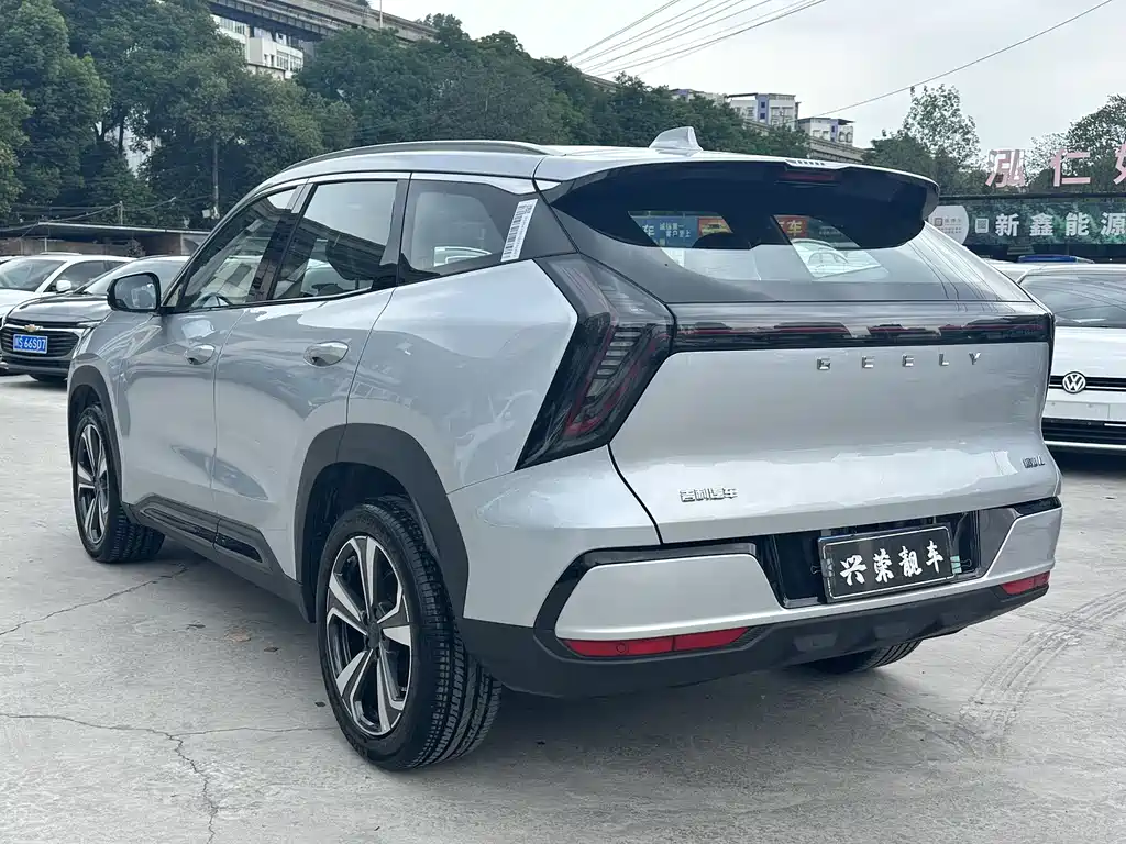 Geely Boyue L — миниатюра 4