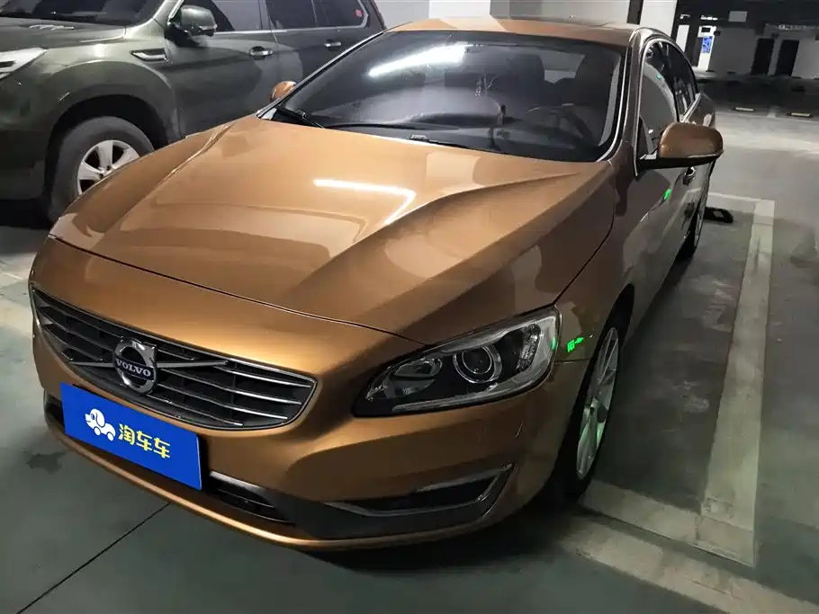 Volvo S60 2015