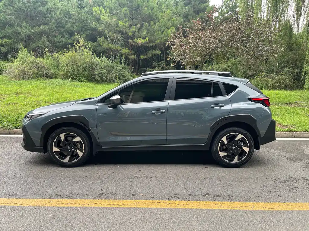 Subaru Crosstrek — миниатюра 3