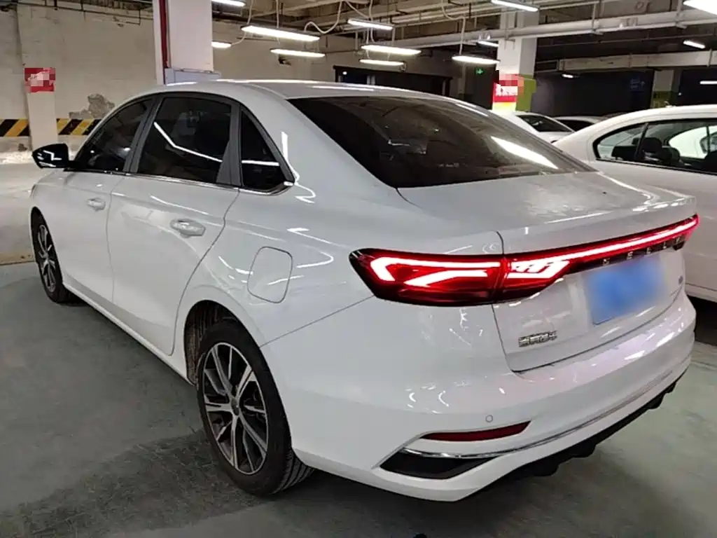 Geely Emgrand — миниатюра 5