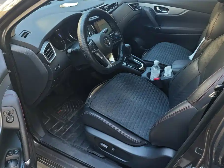 Nissan Qashqai — миниатюра 9