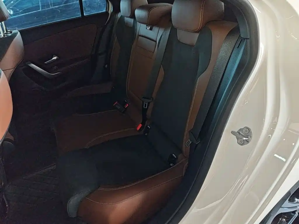 Mercedes-Benz A-Class — миниатюра 17