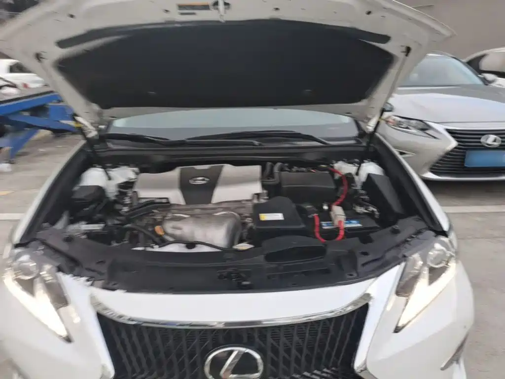 Lexus ES — миниатюра 20