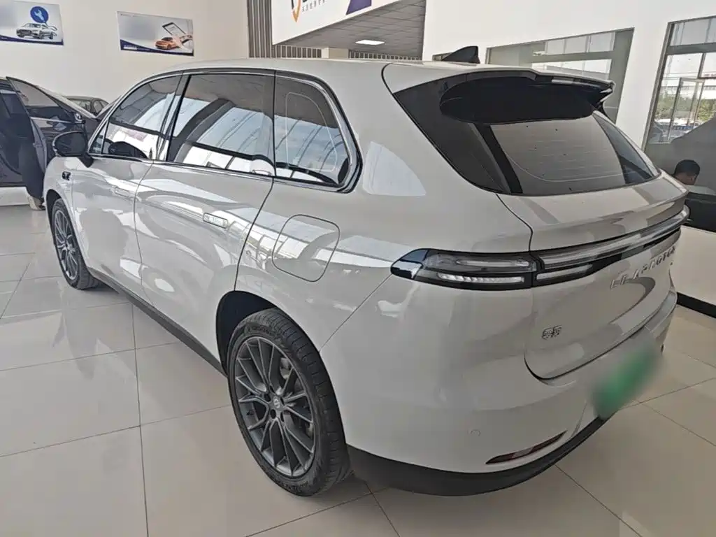 Leapmotor Leapmotor C10 — миниатюра 5